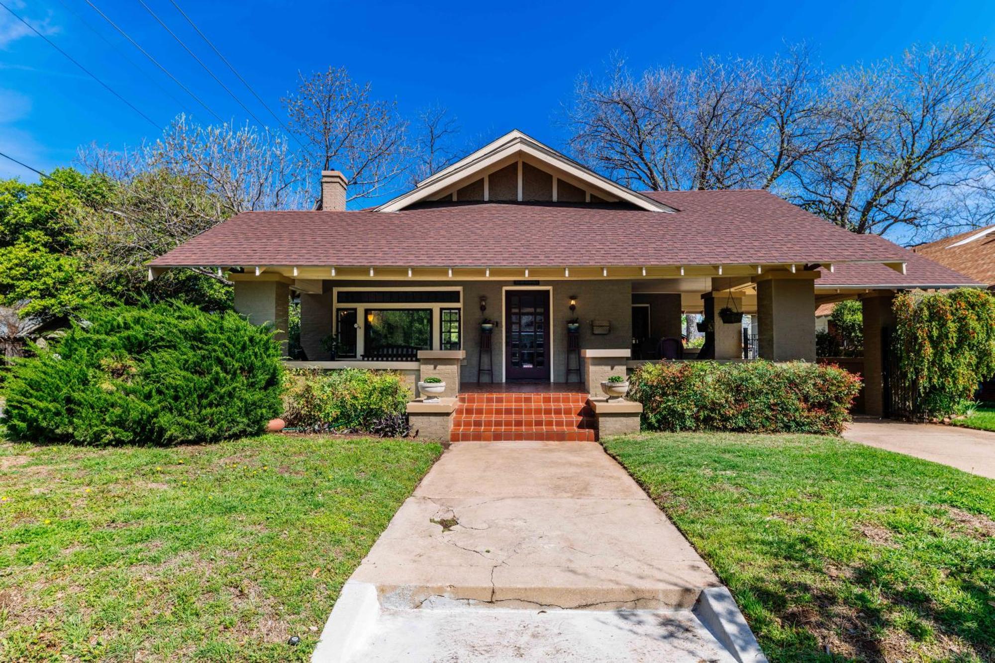 Vila Mistletoe Heights Bungalow Fort Worth Exteriér fotografie